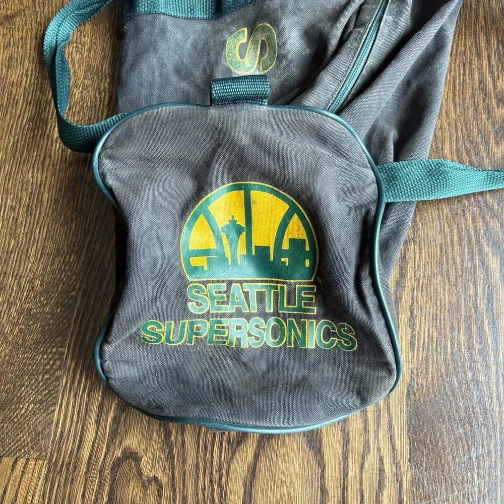 Vintage 80s Seattle SuperSonics Canvas Duffle Bag NBA BasketBall Gym ABC RARE